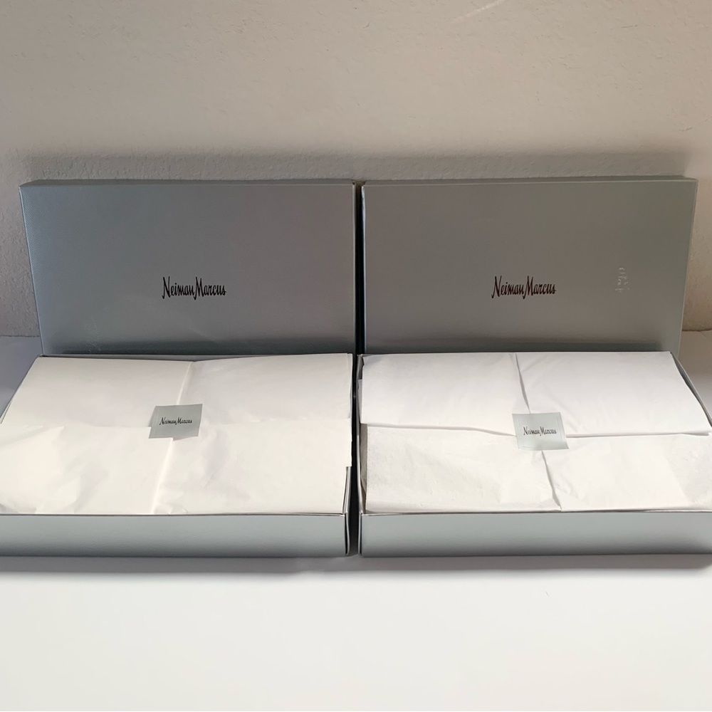 Hold Neiman Marcus silver gift boxes set